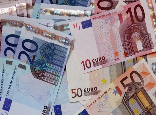 Đồng Euro rớt giá thảm hại